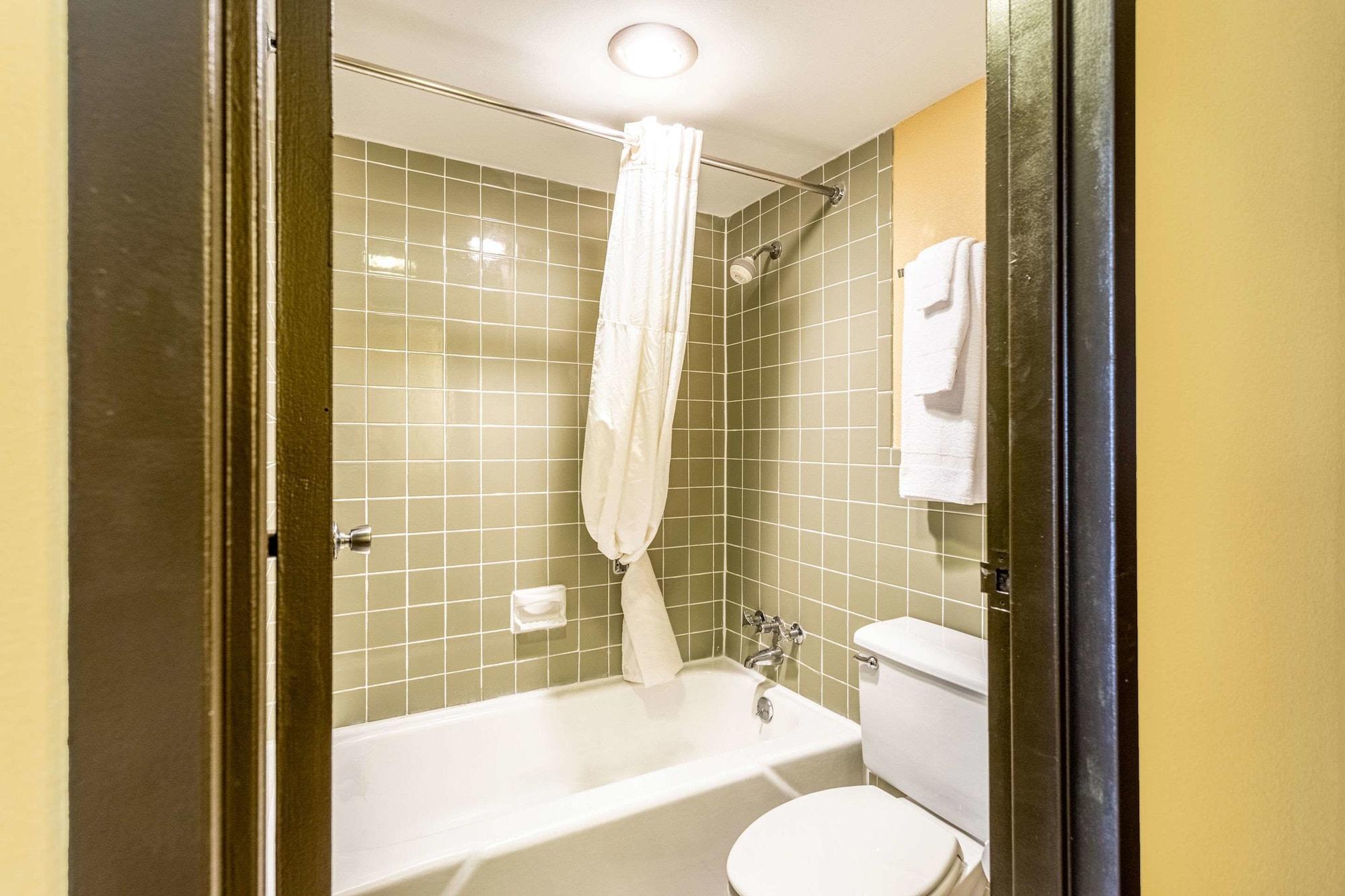 Econo Lodge Fredonia Buitenkant foto