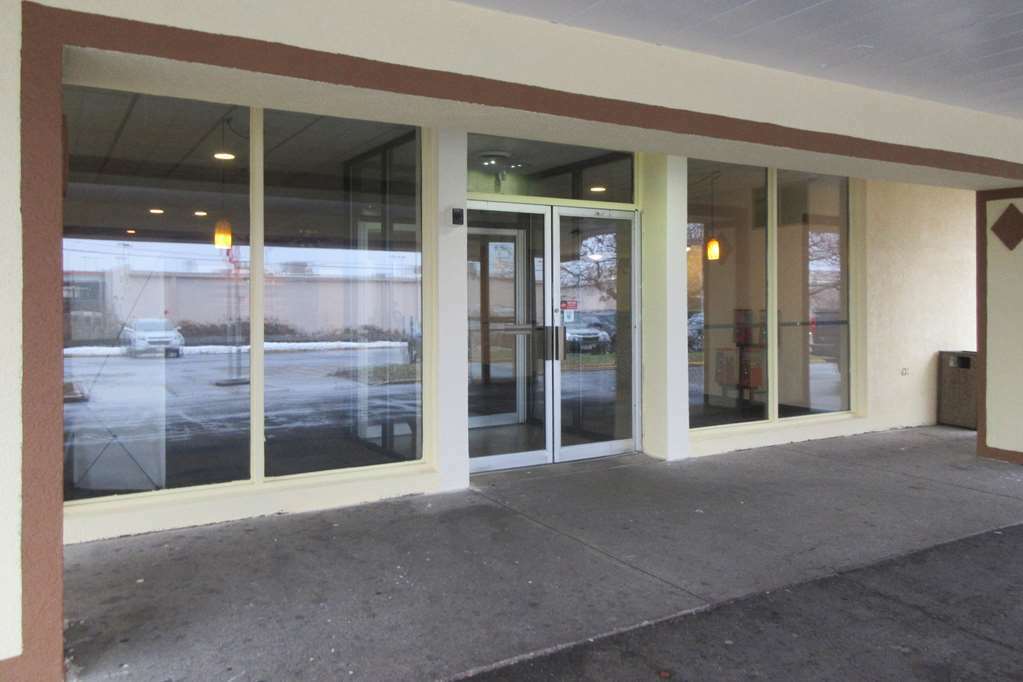 Econo Lodge Fredonia Buitenkant foto